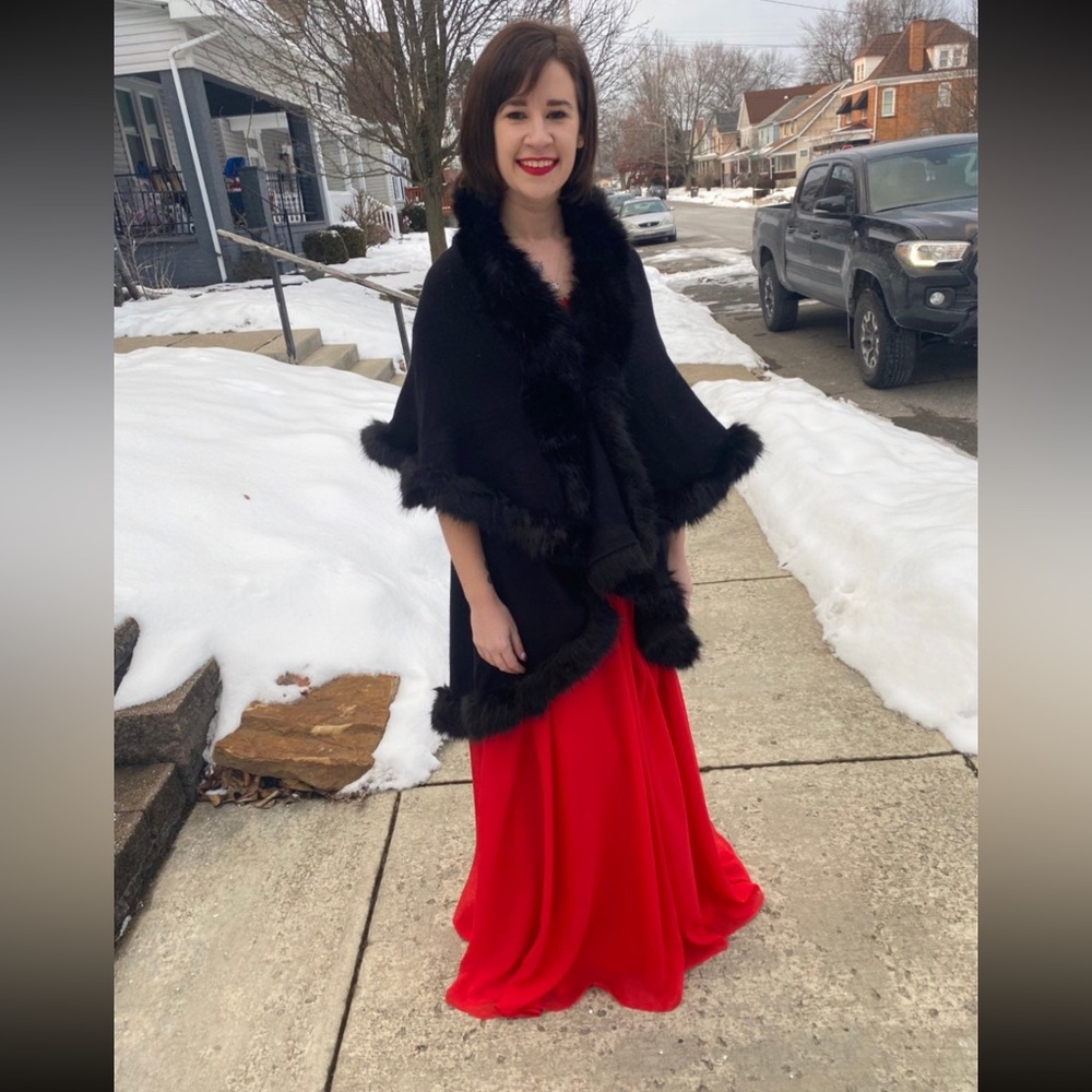 Womens Soft black cape with fur